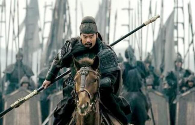 诸葛亮|刘备死后诸葛亮为何总打败仗？姜维临终前，曾说漏嘴！