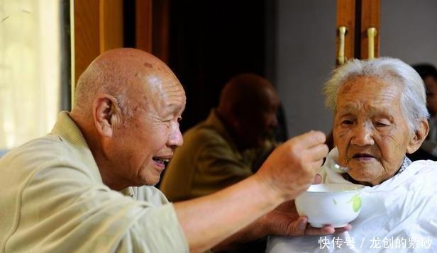 起床|长寿的人,早上起床爱做3件事,若占一个,可能长命百岁