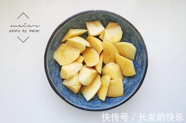 剁椒|秋天这道菜要吃，荤素搭配营养足，儿子吃了一大盘，汤都不放过