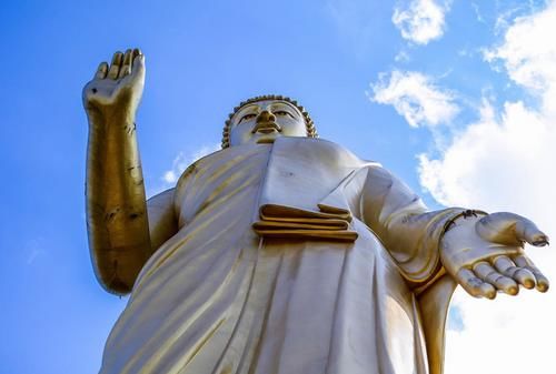 门票|藏在云南的泰国寺庙，用金碧辉煌来形容都不为过，不过门票略贵