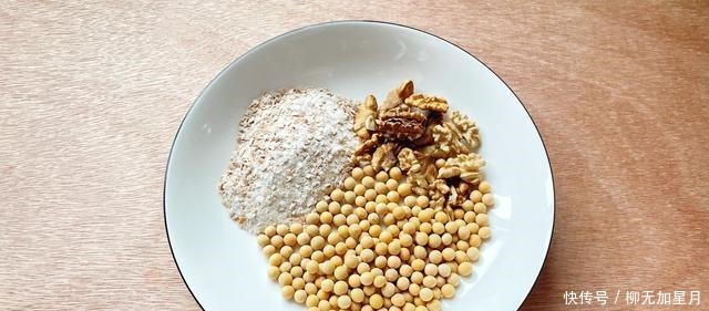  玩转豆浆新花样，超级好喝！家人也无限续杯的那种！