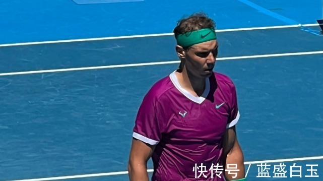 直落|3-0!纳达尔仅丢7局横扫澳网开门红 冲大满贯第21冠!