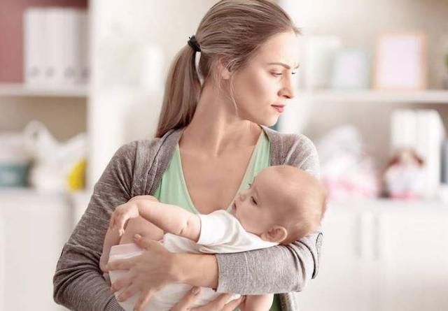 压力|因吃奶太用力,被妈妈用剪刀戳花脸的男婴,4年过去了现状如何