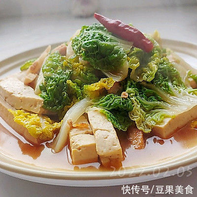 黄心乌|在家不知道吃什么，吃卤肉菘菜烧豆腐就对了