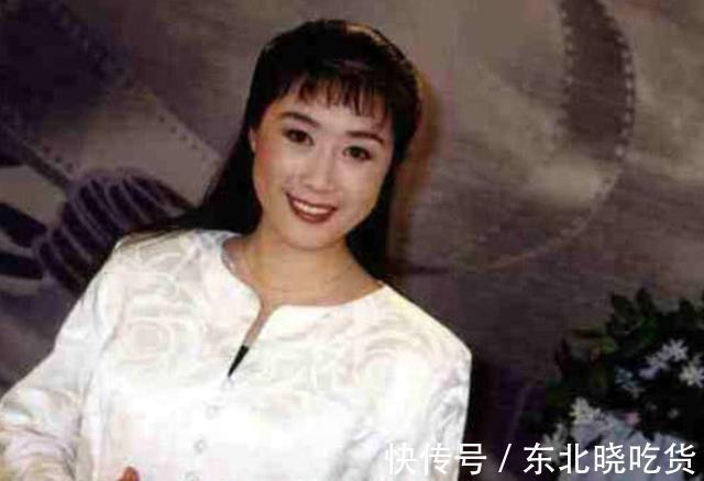 汪文華主持《曲苑雜壇》20年,與丈夫分居17年,這些年去哪了?