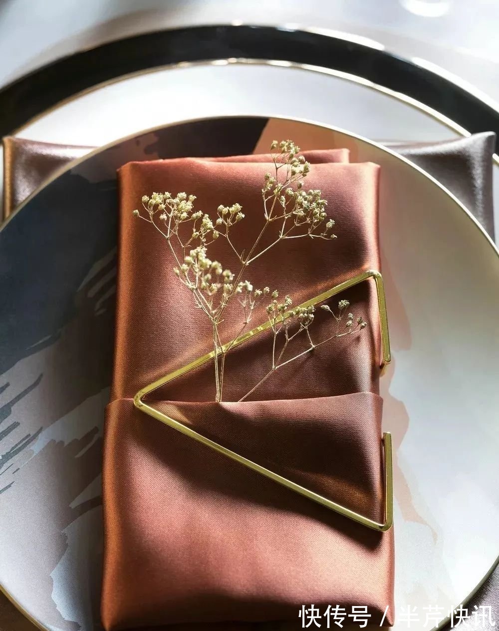 悠远|150平新中式装修设计,一进玄关就被迷住了,清雅客餐厅,更是惊艳!