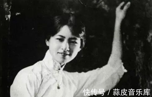 钱钟书@冰心为何讨厌林徽因?钱钟书9个字把林徽因的“不干净”写到极致