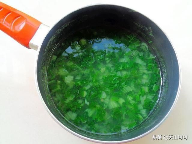 主食|早餐不知道吃什么?来我家看看,两主食加炒菜汤羹,简单美味