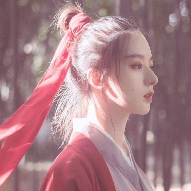 李商隐最经典一首诗,千年无人读懂,却又人人叫好,美得令人心醉