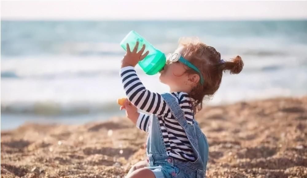 上火|能喂开水给新生儿喝吗?关于宝宝饮水的知识点,新手父母要多看看