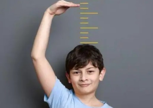 睡眠时间|论补钙,牛奶大骨汤都不如它!若孩子经常吃,骨骼强健长高个