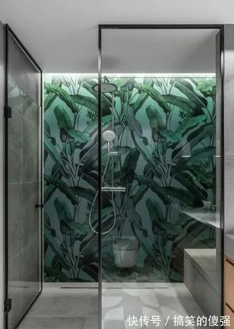 布艺沙发|108㎡现代简约风三室装修,用这样的木格栅做隔断,好美呀