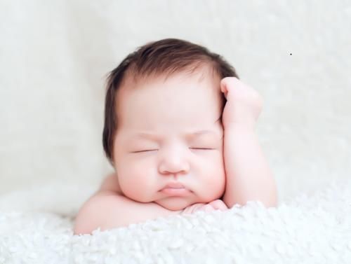 苗子|右脑发达的孩子，大多有以下特征，日后多半是学霸的“苗子”