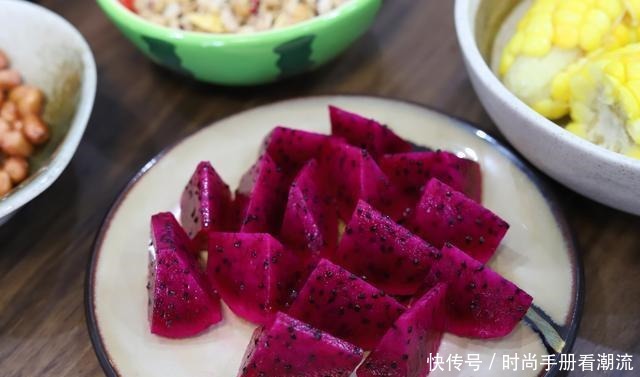 早餐|俩孩子的早餐,中西合璧超快手,孩子说天天吃也不会腻,太丰盛