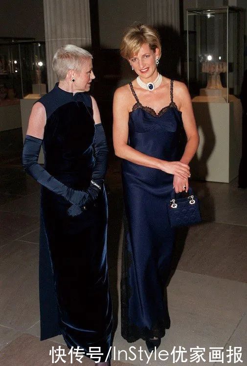 上帝创造女人，女人创造手袋