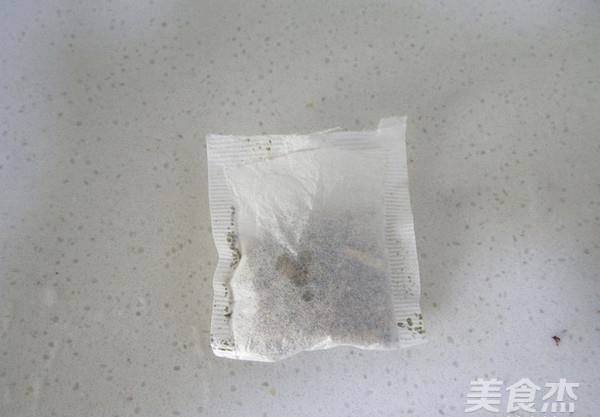 爷爷传下来的酱牛肉秘方，牛肉香嫩有嚼劲，做法简单只需3步！