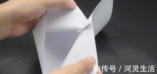 圆珠笔上面缠几圈透明胶带,放在家里别提多厉害,省钱又实用