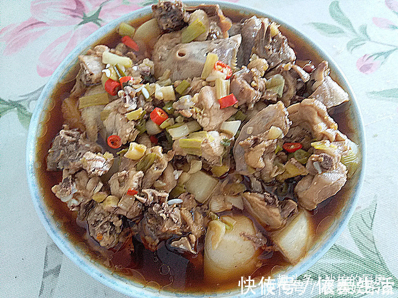 猪牛|猪牛羊肉都靠边站，天冷最该吃此肉，更滋补，16元就能买1只