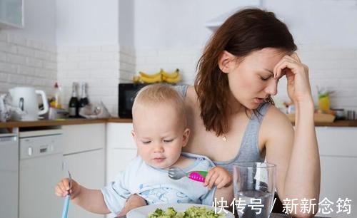 孩子|两三岁的小朋友，中午吃完饭就去睡觉了，睡到三四点起来后需要煮东西给宝宝吃吗？