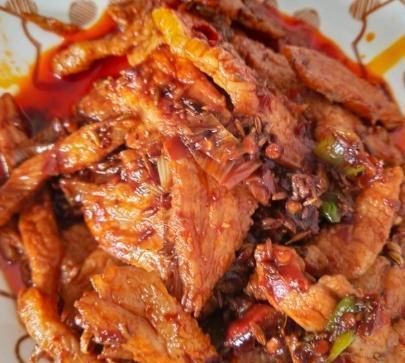 均匀之后|孜然炒肉,和馒头夹在一起吃,好吃到停不下来