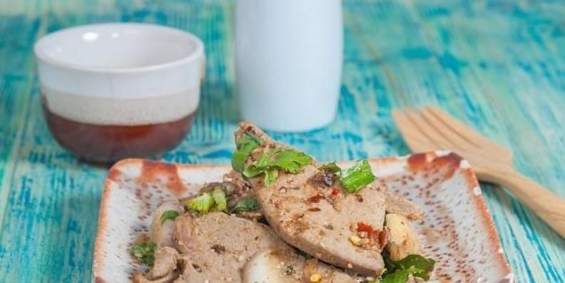 玉米须|尿酸高的人,2种食物再馋要忍住,多吃3物,降尿酸,痛风绕道走