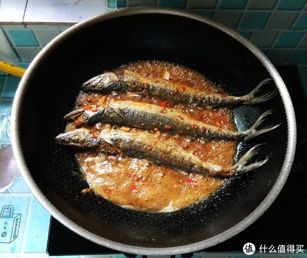 寒冬，吃牛羊肉不如吃它，12元一斤，烧上一盘滋补又馋人，太香了