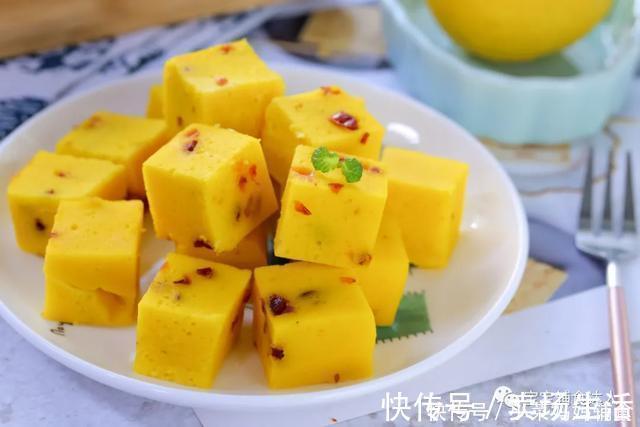 蔓越莓干|无油无糖不发酵，儿子却抱着不想撒手一搅一蒸就出锅，太简单