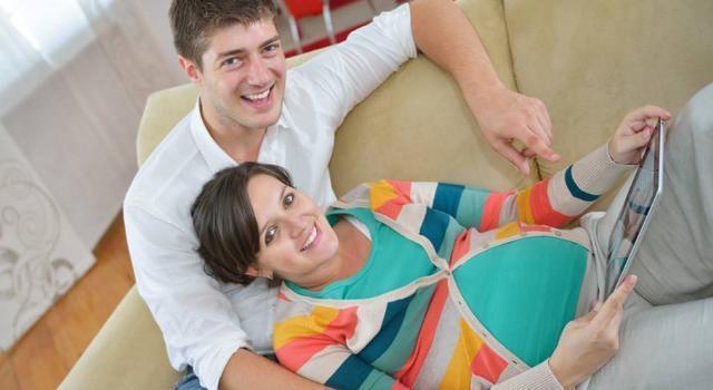 宝宝|孕妈奶爸逛商场,中途借上厕所玩失踪,当奶爸找到孕妈时难以淡定