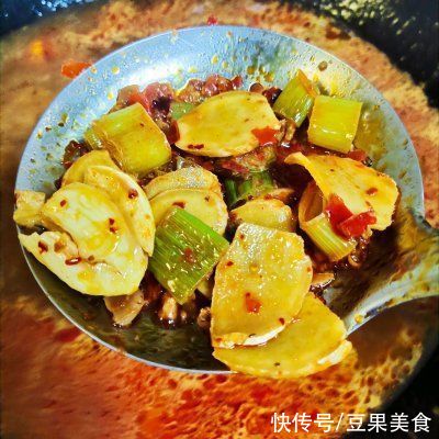 没有什么是#元宵节美食大赏#毛血旺解决不了的