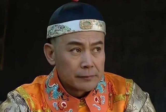 康熙皇帝|被誉为“千古一帝”的康熙皇帝,为何会在晚年时期变得昏庸?