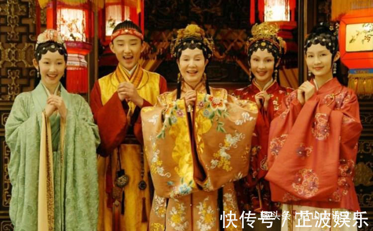 老婆#红楼梦里“老婆”不能乱叫,王熙凤只能是奶奶,薛姨妈无法当夫人