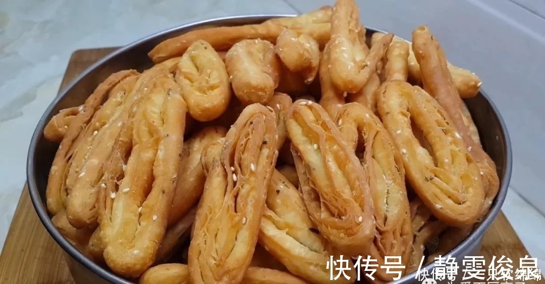 面团|以后面粉就这么做,加2个鸡蛋,不烙饼不蒸馍,香甜酥脆上桌秒光