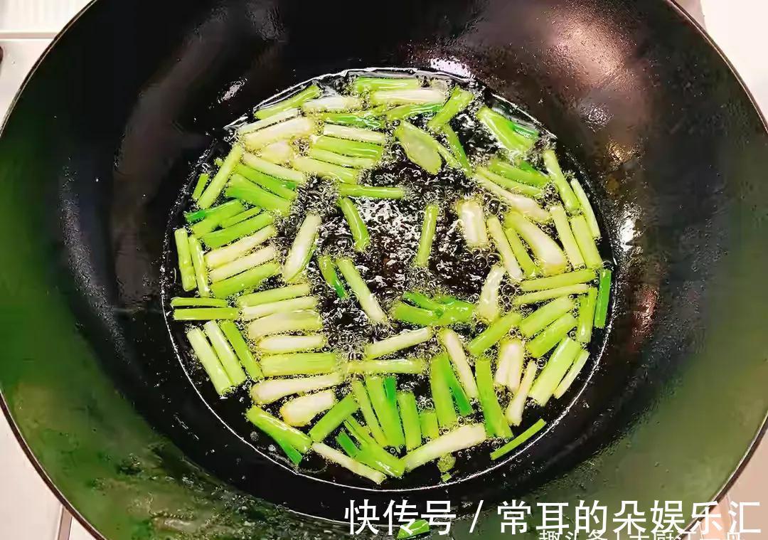 花椒桂皮|饭店炒菜为啥这么香?关键都在料油上,学会在家也能做出饭店味道