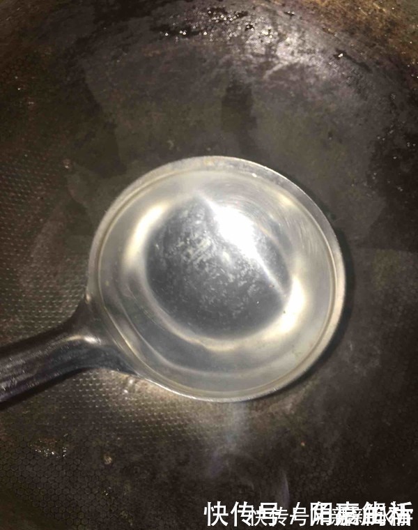 鲜嫩|大厨不小心说漏了嘴不管做什么肉，只要放勺它，鲜嫩美味不粘锅