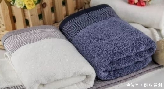 伤脸的5个洗法，越这样洗，皮肤粗糙不水润，毛孔会粗大