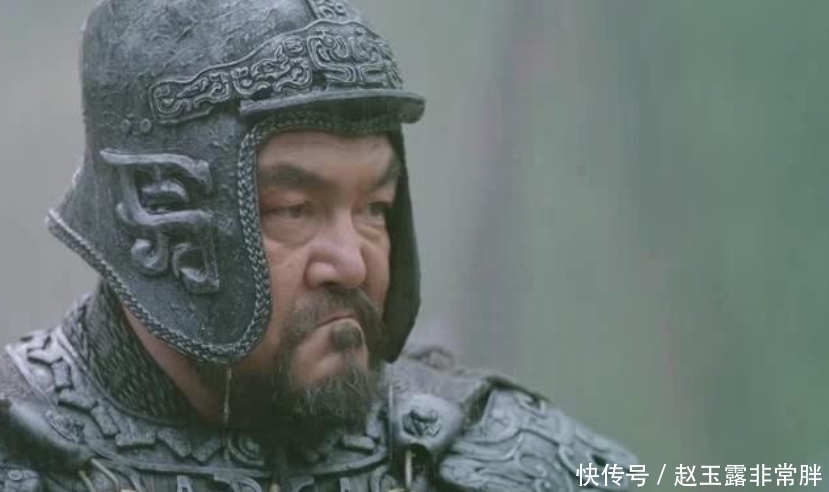 魏延|魏延死后，人们在他坟前立两座跪像，这两人是谁？