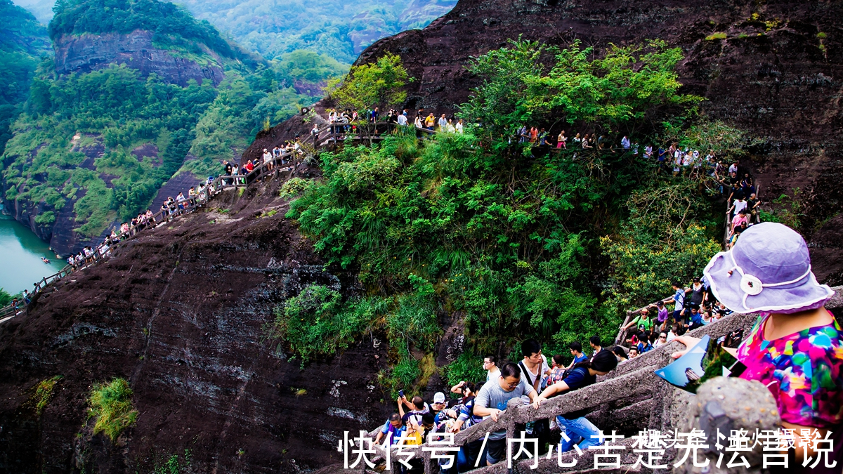 丹霞仙境|自然奇迹！中国最美的4处“丹霞仙境”，奇峰怪石堪称神来之笔