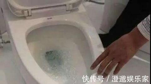 白醋|马桶用久“黄渍”多保洁阿姨教你“4步”，马桶干净无异味！
