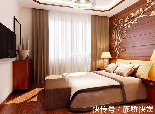 床尾凳|小卧室怎样提高收纳过来人给你答案,照着装储物空间翻倍