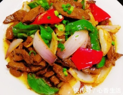 彩椒|天热多吃这道菜，鲜香美味又爽口，好吃不油腻，我家孩子超爱吃！