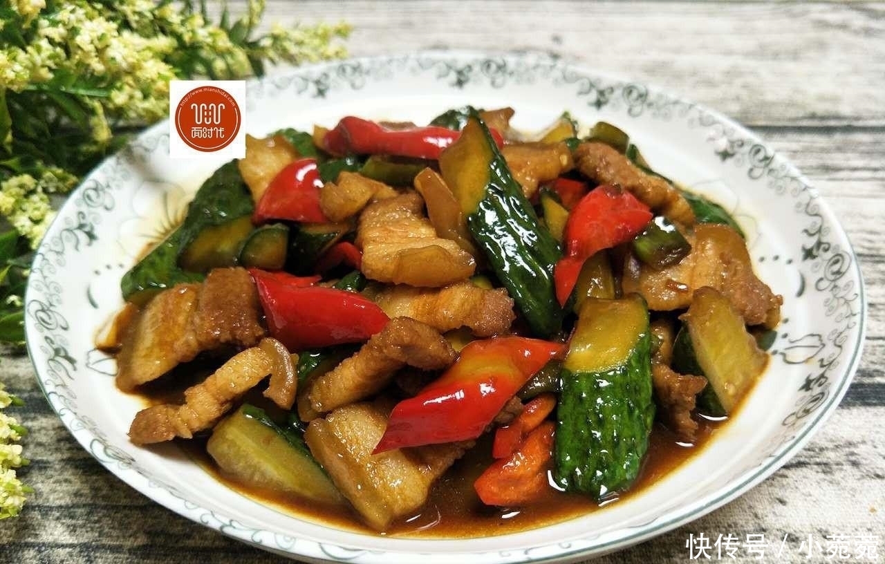 黄瓜又一新做法,比凉拌黄瓜还要好吃百倍,大人小孩抢着吃!