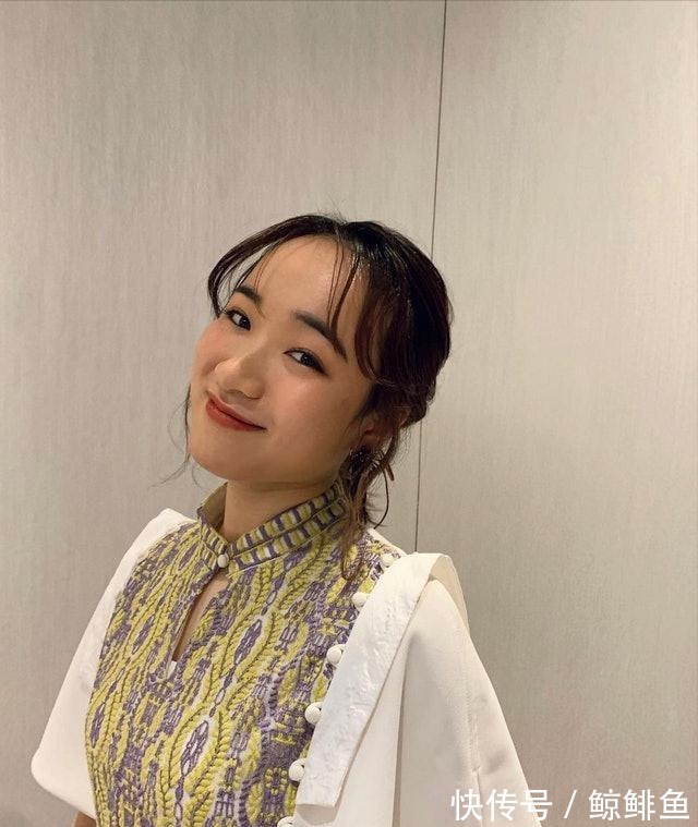 裙装|平庸或漂亮?抛开对伊藤美诚的成见,她的各种写真照,你打几分?