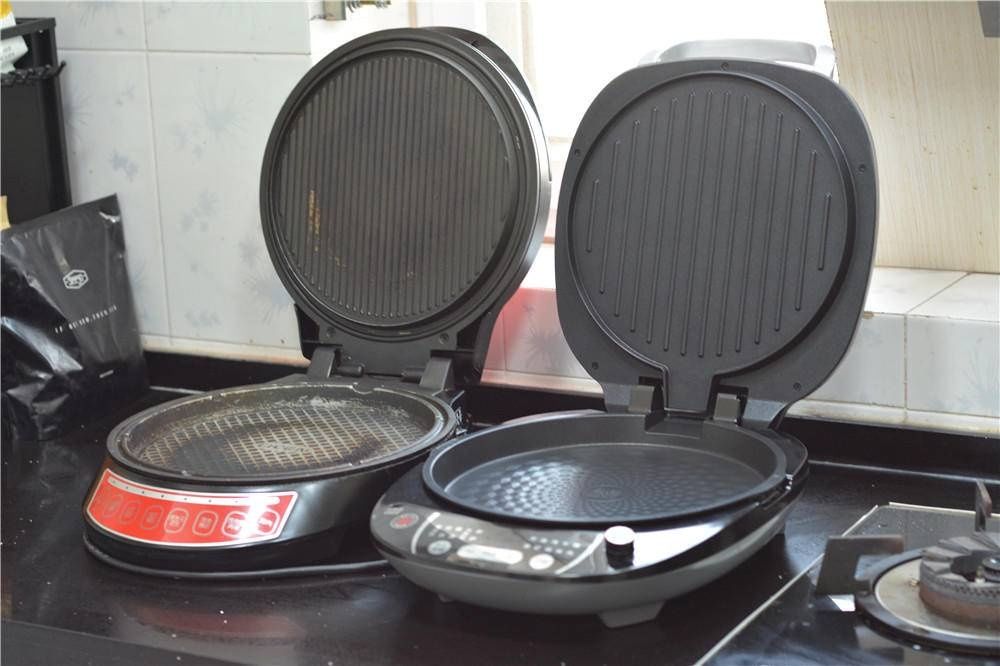  定期更新电饼铛，这次选了个易清洁的，早餐、午餐、晚餐都在行