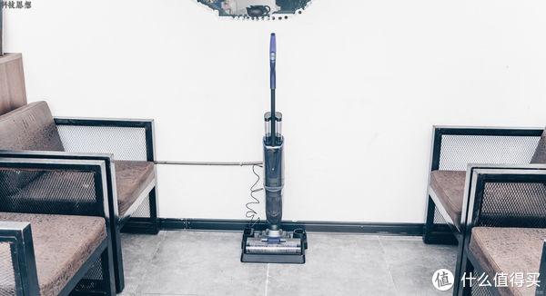 智能家居 篇二十二:强力去除地面污渍,更能消毒除菌,逸尘杀菌洗地机2 Pro体验