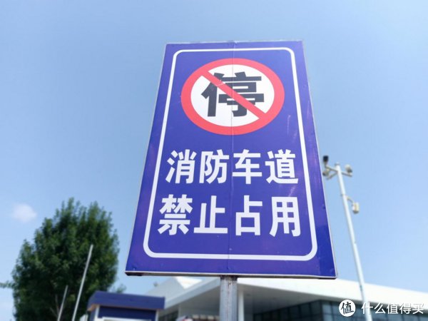 上手|超清影像下的均衡体验，荣耀Play5T Pro上手