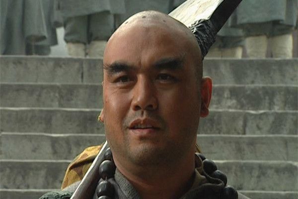 小道童@此人是个骗子,因穿错衣服被杀,却暴露出武松的致命缺陷