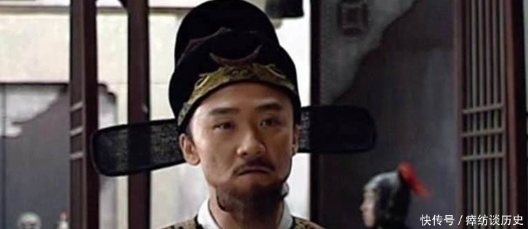 下葬|清官死时草草下葬,300年后却被挖出10亿宝藏,啥情况?