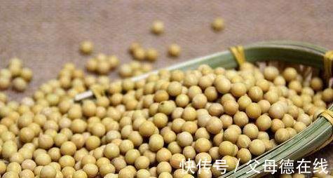 虎皮兰不冒小芽，长势差，盆里埋几粒它，小芽呼呼长叶翠绿