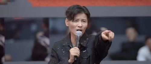 大湾区|《披哥》从“没人要”到香饽饽,张晋的逆袭,让多少队员脸红?