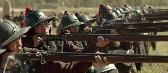 历史总是以一种令人印象深刻的面貌被我们记住